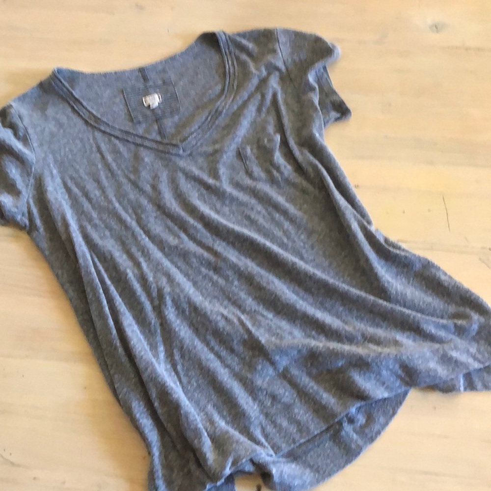 Heather grey short sleeve v neck